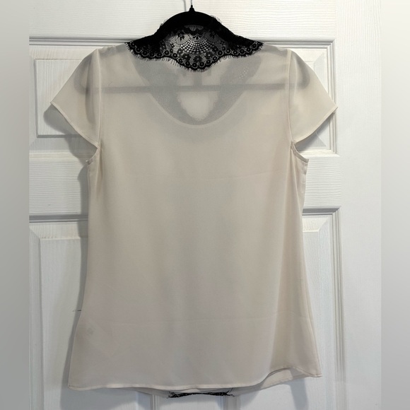 Ted Baker Blouse Sheer Cream with Black Lace Detail Cap Sleeves Ted Size 1 US 4 - Picture 6 of 9